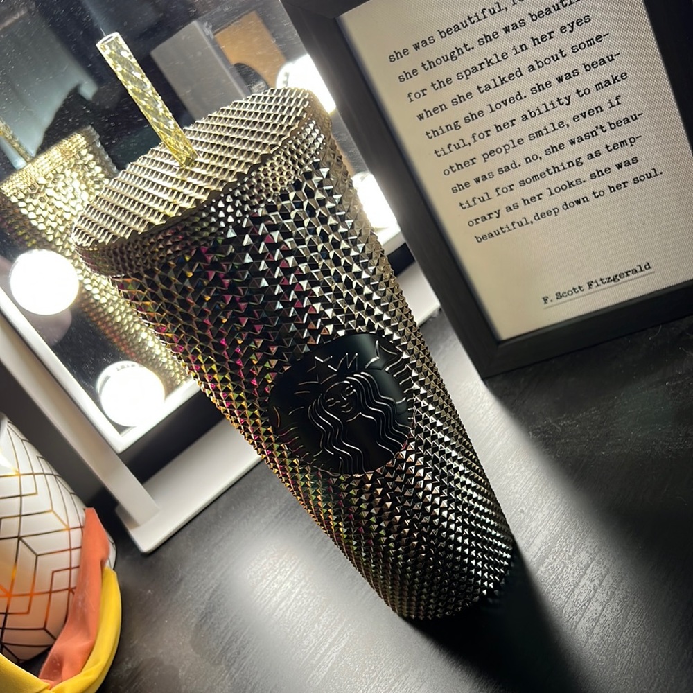 Starbucks Venti Gold Studded Drink Cup